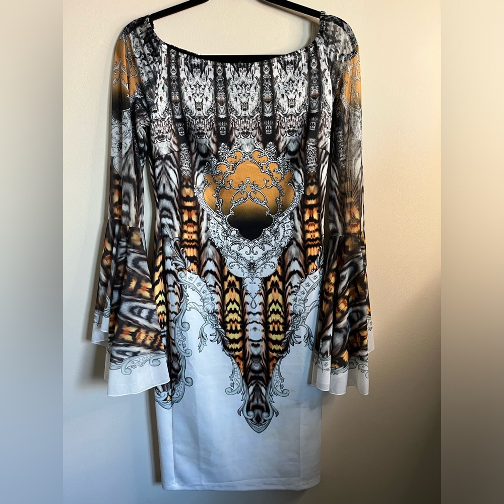 EUC VENUS Dress - Leopard Animal & Boho print with flowy sleeves - Size Small